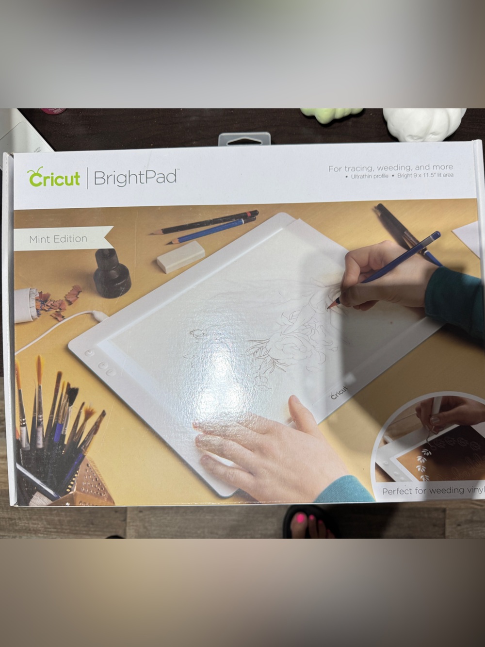 Cricut BrightPad Mint Craft LED Tracing Light